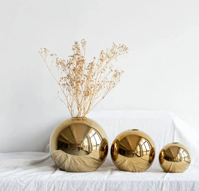 Golden Balls Ceramic Vases - Ascenssior